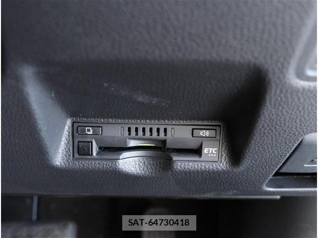 Toyota YARIS CROSS 2024-01 8338670-4