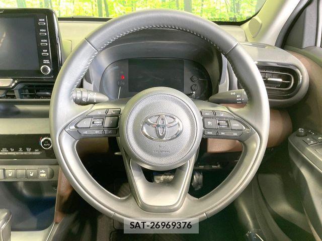 Toyota YARIS CROSS 2021-01 8355963-10