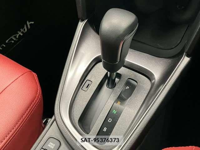 Toyota YARIS CROSS 2025-02 8355958-9