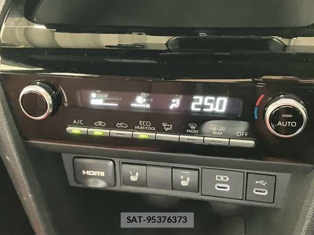 Toyota YARIS CROSS 2025-02 8355958-10