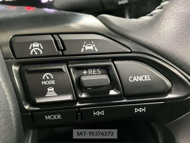 Toyota YARIS CROSS 2025-02 8355958-6