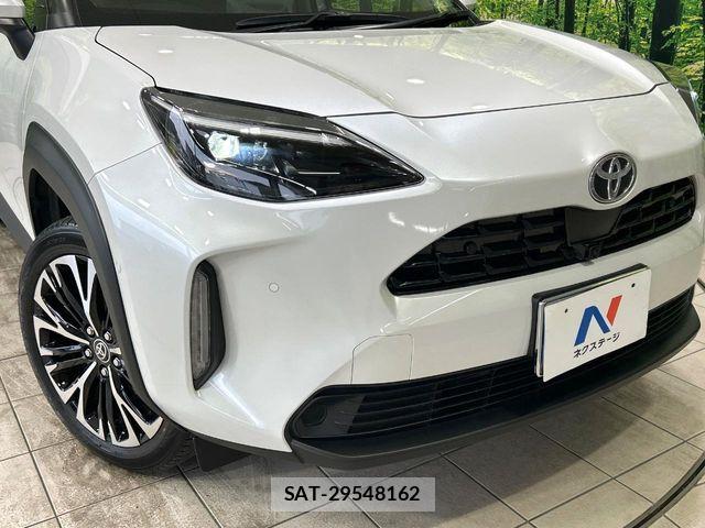 Toyota YARIS CROSS 2024-12 8355962-11