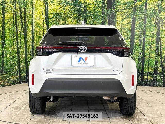 Toyota YARIS CROSS 2024-12 8355962-14