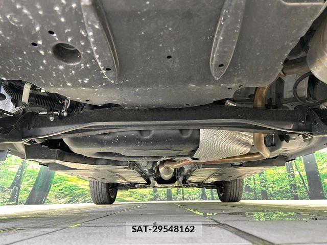 Toyota YARIS CROSS 2024-12 8355962-18