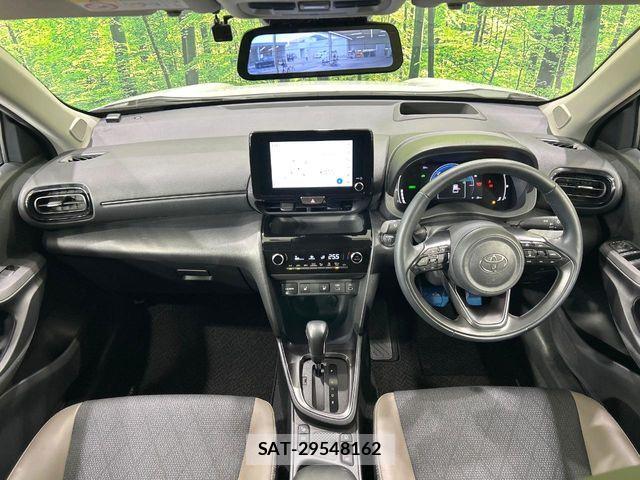 Toyota YARIS CROSS 2024-12 8355962-1