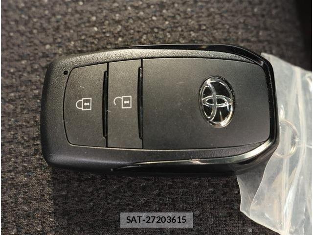 Toyota YARIS CROSS 2025-01 8355961-17