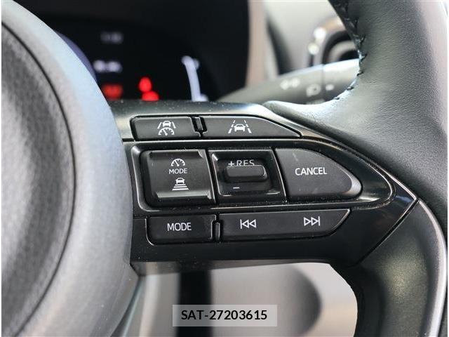 Toyota YARIS CROSS 2025-01 8355961-29