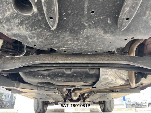 Toyota YARIS CROSS 2023-12 8355960-18
