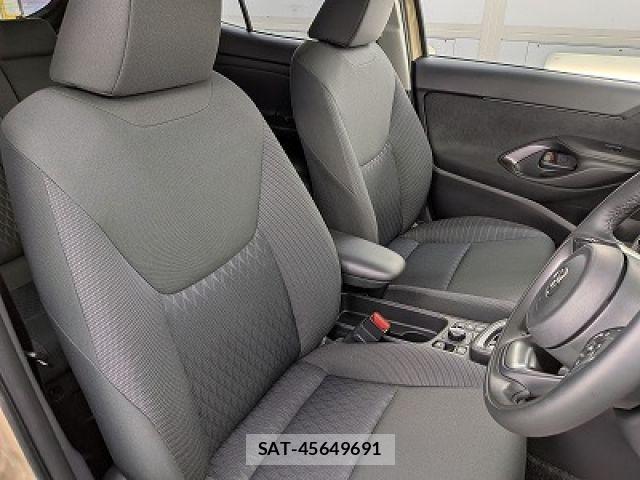 Toyota YARIS CROSS 2024-09 8355959-9