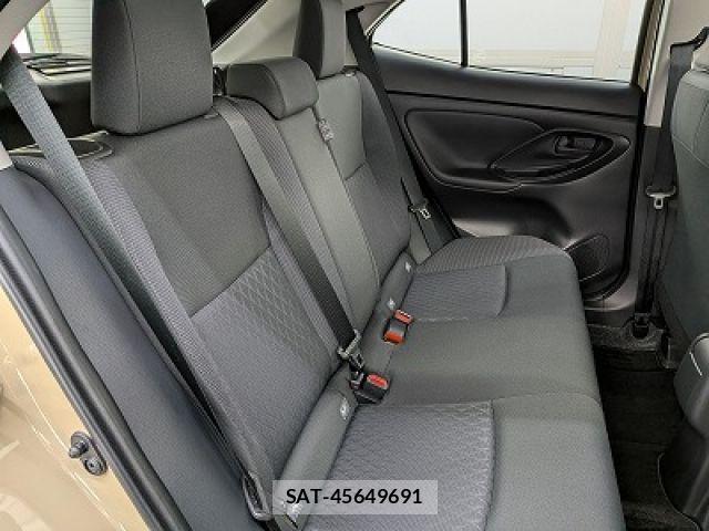 Toyota YARIS CROSS 2024-09 8355959-10