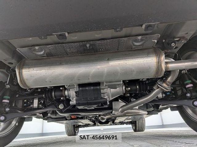Toyota YARIS CROSS 2024-09 8355959-5