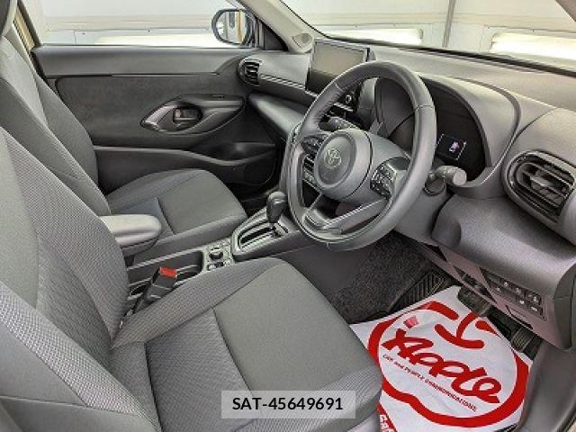 Toyota YARIS CROSS 2024-09 8355959-8