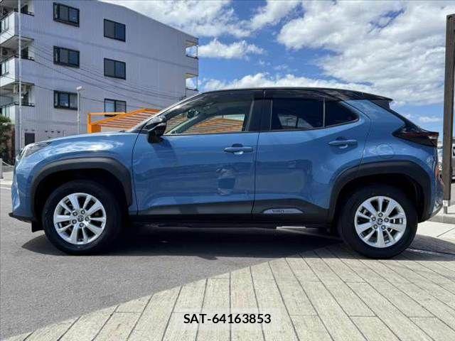 Toyota YARIS CROSS 2021-07 8355964-10