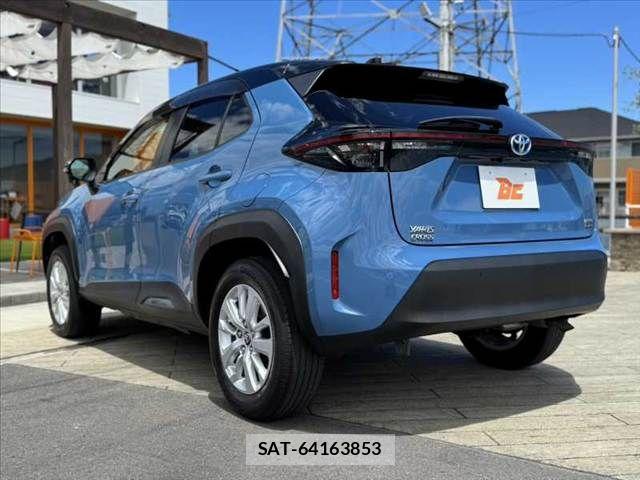 Toyota YARIS CROSS 2021-07 8355964-12