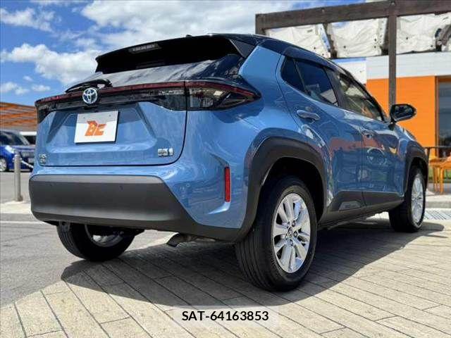 Toyota YARIS CROSS 2021-07 8355964-14
