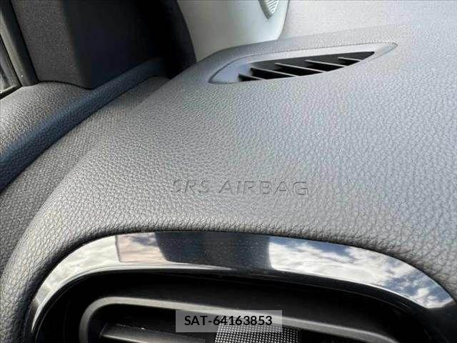 Toyota YARIS CROSS 2021-07 8355964-29