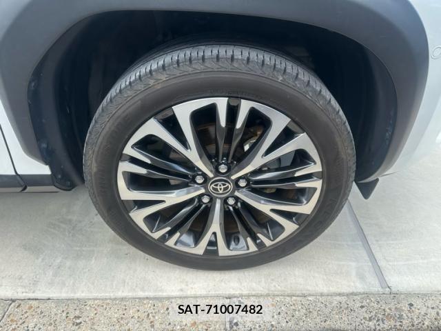 Toyota YARIS CROSS 2022-12 8370011-1