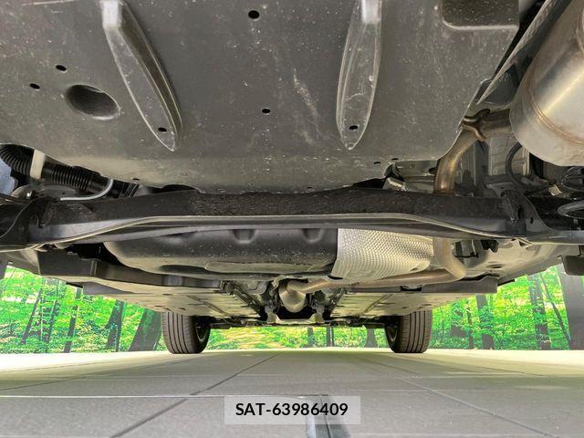 Toyota YARIS CROSS 2024-05 8370003-19