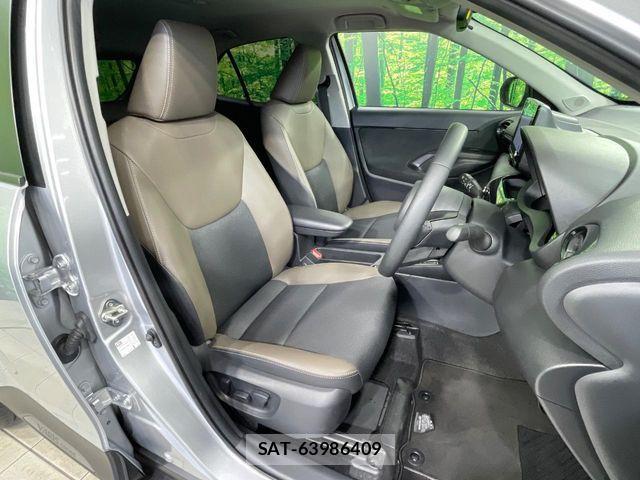Toyota YARIS CROSS 2024-05 8370003-8