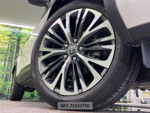 Toyota YARIS CROSS 2021-10 8370008-12