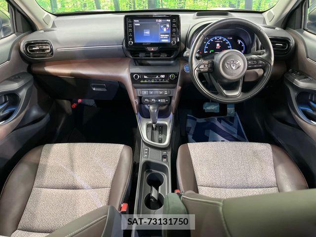 Toyota YARIS CROSS 2021-10 8370008-1