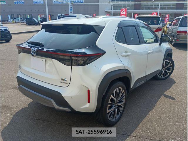 Toyota YARIS CROSS 2022-10 8370007-1