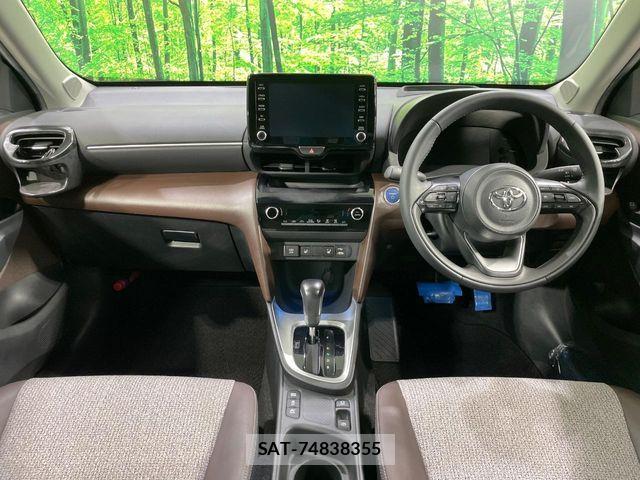 Toyota YARIS CROSS 2021-11 8370010-1