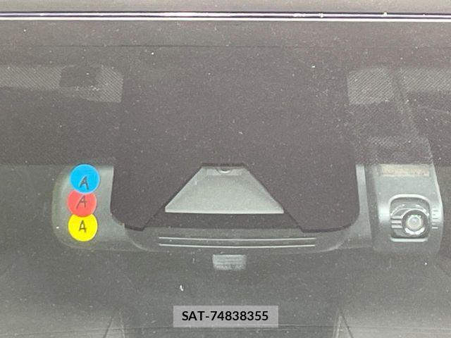 Toyota YARIS CROSS 2021-11 8370010-5