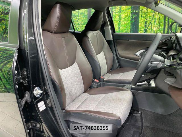 Toyota YARIS CROSS 2021-11 8370010-7