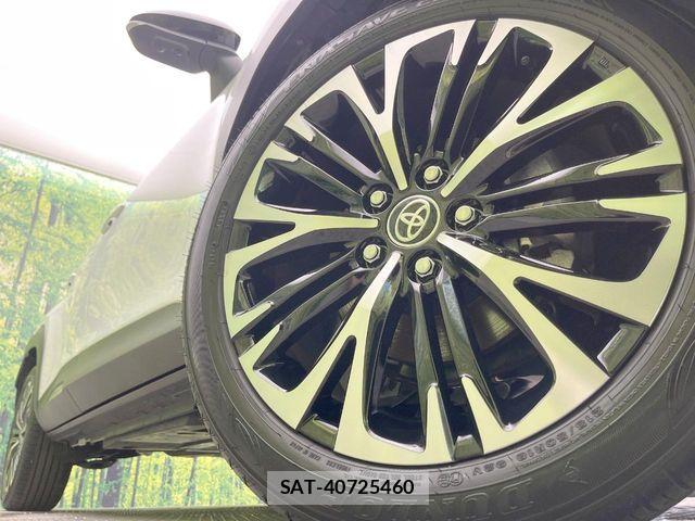 Toyota YARIS CROSS 2025-09 8369998-12