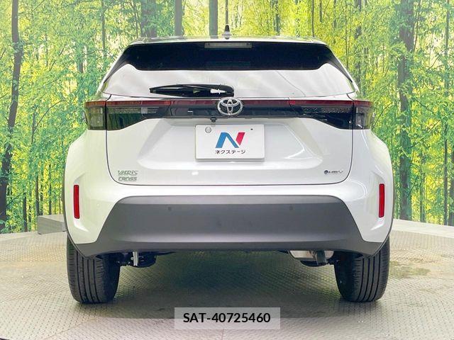 Toyota YARIS CROSS 2025-09 8369998-14