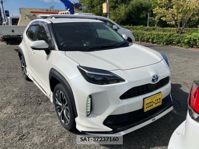 Toyota YARIS CROSS 2021-06 8370009-1