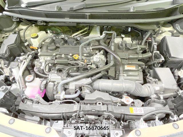 Toyota YARIS CROSS 2024-11 8370002-17