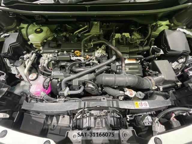 Toyota YARIS CROSS 2021-04 8370005-18