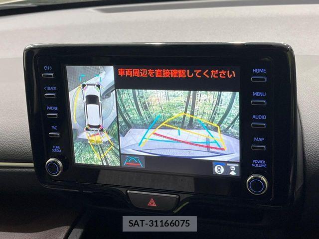 Toyota YARIS CROSS 2021-04 8370005-3