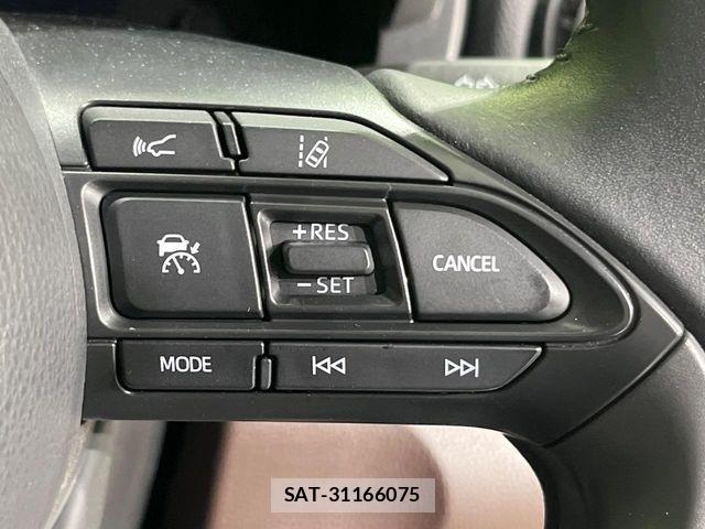 Toyota YARIS CROSS 2021-04 8370005-5