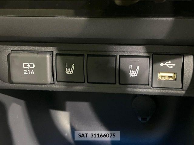 Toyota YARIS CROSS 2021-04 8370005-6