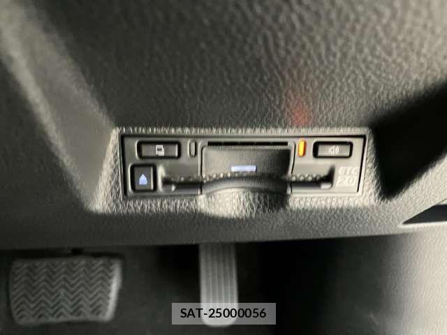 Toyota YARIS CROSS 2025-07 8369997-4