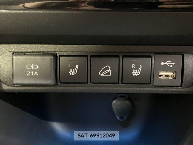 Toyota YARIS CROSS 2020-09 8370013-15