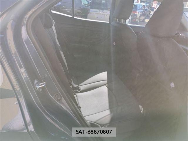 Toyota YARIS CROSS 2024-05 8370015-12