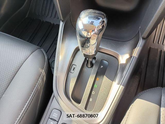 Toyota YARIS CROSS 2024-05 8370015-20