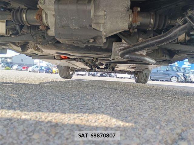 Toyota YARIS CROSS 2024-05 8370015-3