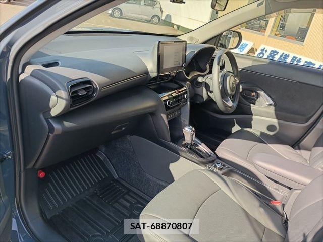 Toyota YARIS CROSS 2024-05 8370015-6