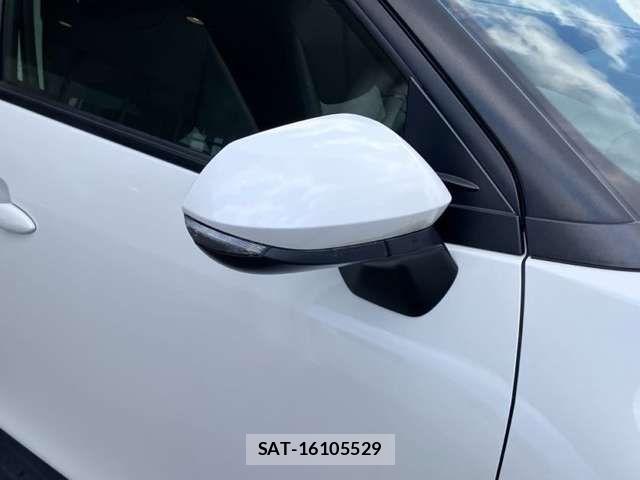 Toyota YARIS CROSS 2021-08 8370006-14