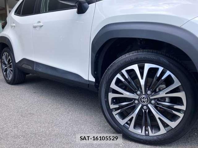 Toyota YARIS CROSS 2021-08 8370006-16