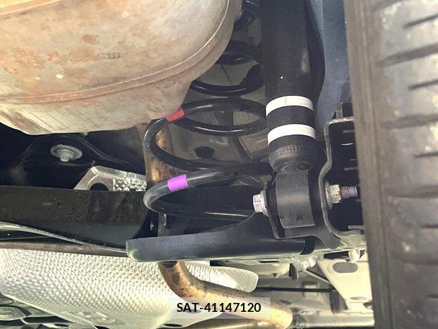 Toyota YARIS CROSS 2023-09 8370000-19