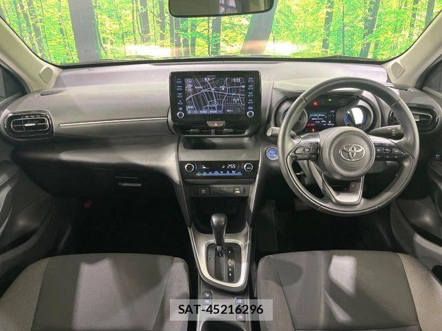 Toyota YARIS CROSS 2021-07 8372433-4
