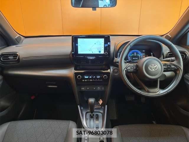 Toyota YARIS CROSS 2025-03 8372430-1