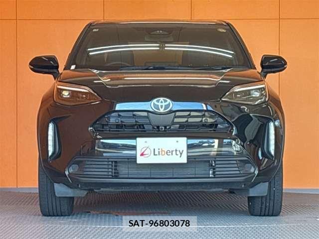 Toyota YARIS CROSS 2025-03 8372430-19