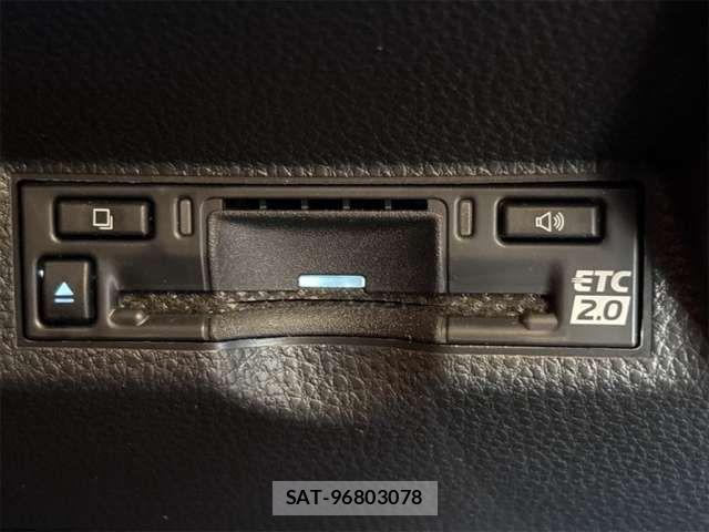 Toyota YARIS CROSS 2025-03 8372430-5